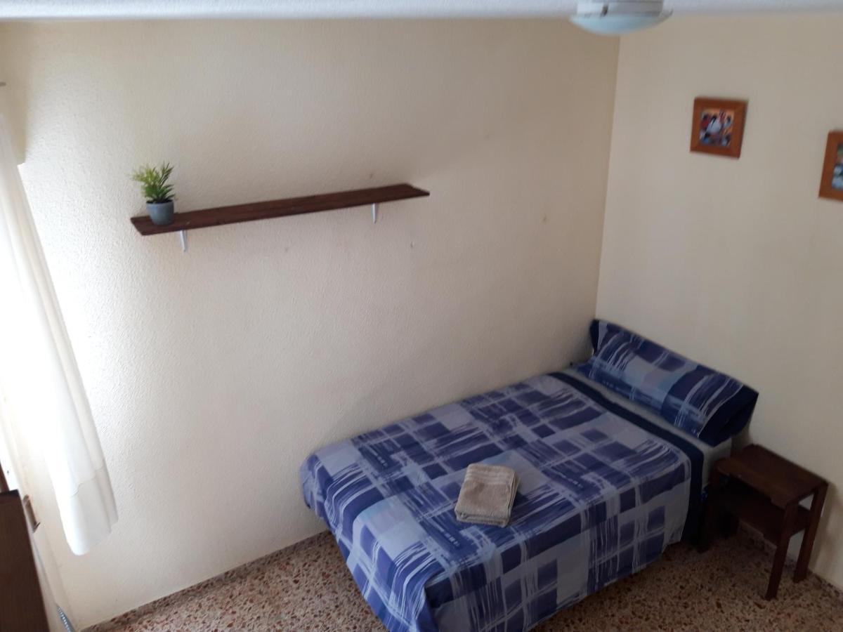Central Accommodation Alicante Buitenkant foto